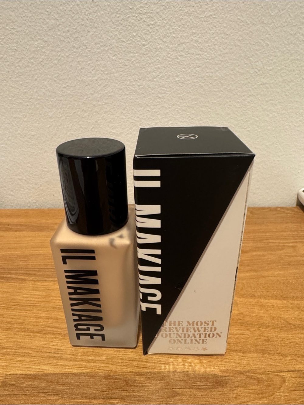 IL MAKIAGE Foundation #10 ”Woke up like This” Original Natural Matte